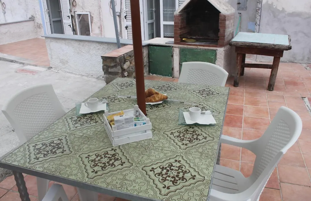 Camere Dieci maggio- BeB Dory, Nemo, Guizzo-1